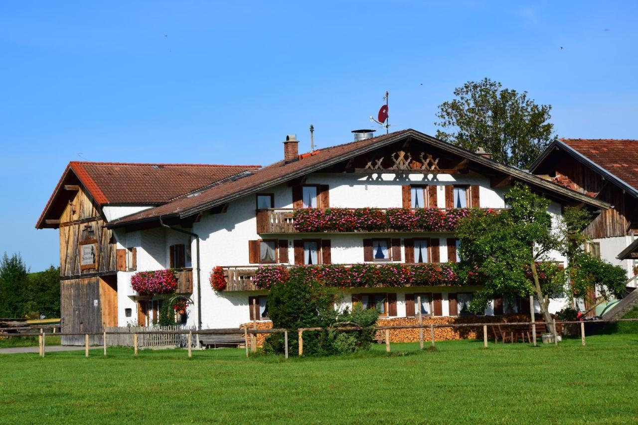 Bauernhof Kotz Bed & Breakfast Brunnen Bagian luar foto